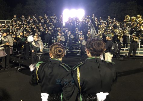 High School Band Aesthetic, Marching Band Aesthetic Baritone, Marching Band Aesthetic Trumpet, Marching Band Aesthetic, Marching Band Aesthetic Percussion, Senior Year Planning, High School Marching Band, Volleyball Inspiration, Marching Band Humor