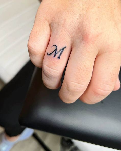 76 Hand Tattoos For Women with Meaning - Our Mindful Life