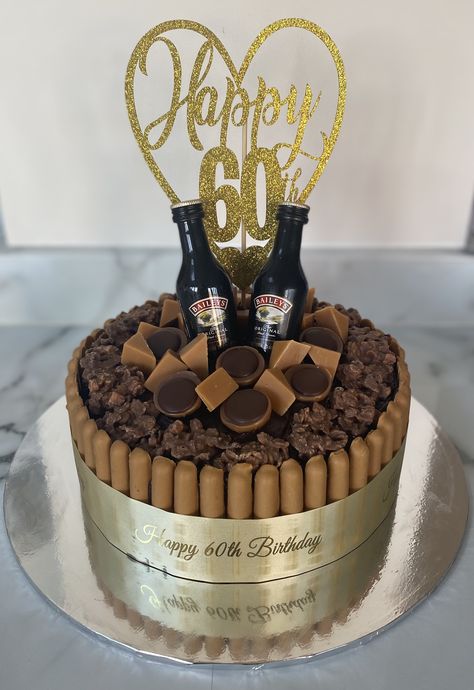 Decor Tort, Baileys Original, 18th Cake, 60th Birthday Cakes, 18th Birthday Cake, Creative Birthday, 18th Birthday, 60th Birthday, Birthday Cakes