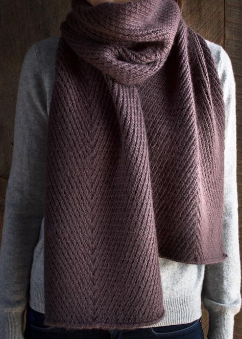 Diagonal Twist Scarf Twisted Scarf, Knitted Cowl Scarves, Knitting Patterns Free Scarf, Purl Soho, Scarf Knitting, Scarf Knitting Patterns, How To Purl Knit, Scarf Crochet Pattern, Beautiful Knitting