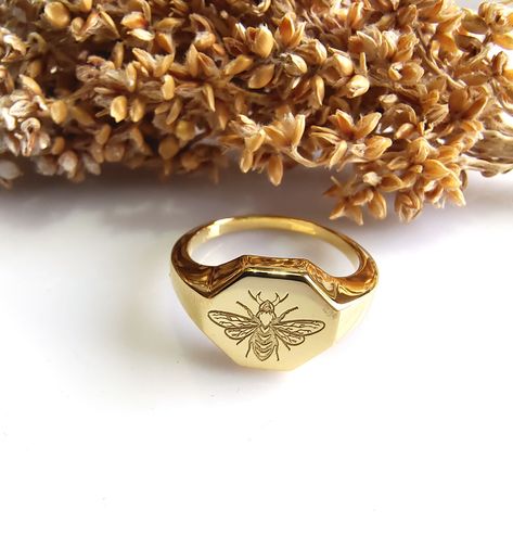 Bee Rings, Bridgerton Vibes, Honey Bee Jewelry, Manchester Bee, Bumble Bee Jewelry, Queens Jewels, Bee Lover Gifts, Jewelry Photography Styling, Bee Ring