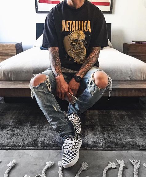 Urban Apparel, Streetwear Mode, Hipster Man, Mens Fashion Streetwear, Stylish Mens Outfits, Streetwear Men Outfits, Men Fashion Casual Outfits, Vans Authentic, Urban Outfits