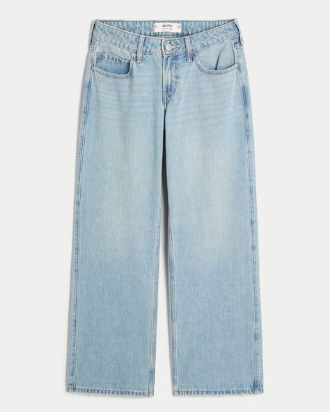 Women's Low-Rise Light Wash Baggy Jeans | Women's Bottoms | HollisterCo.com Cute Baggy Jeans, Dark Wash Baggy Jeans, Light Wash Baggy Jeans, Hollister Clothes, Clothes For School, Low Rise Baggy Jeans, Dr Wardrobe, Christmas Clothes, Comfortable Jeans