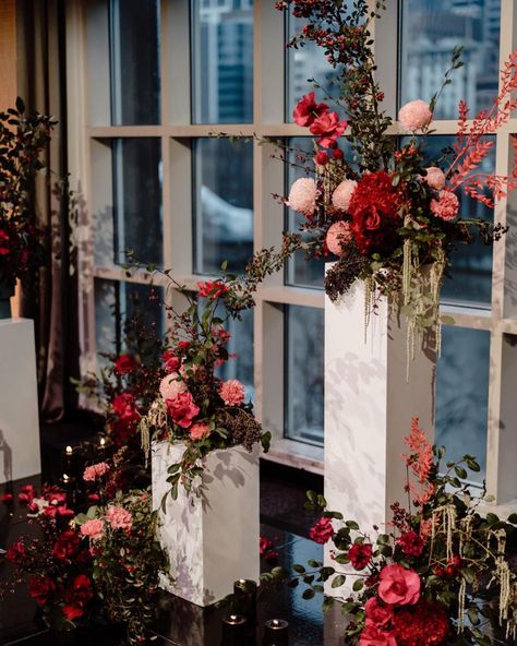 Ceremony Pillars, Micro Wedding Ceremony, Ceremony Styling, Fresh Wedding Flowers, Dream Wedding Reception, Edgy Wedding, Floral Styling, Jewel Tone Wedding, Wedding Ceremony Backdrop