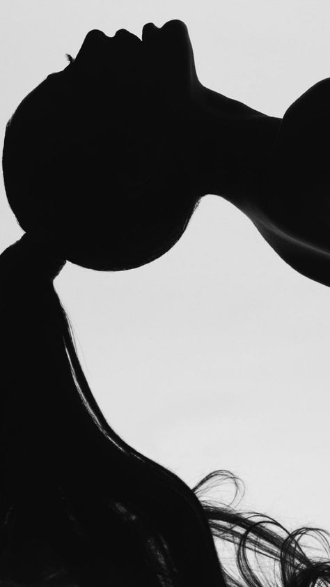 #Blackandwhite #arianagrande Ariana Grande Silhouette, Ariana Grande Wallpapers, Ariana Grande Ponytail, Ariana Grande Anime, Ariana Grande Drawings, Ariana Grande Gif, Ariana Grande Style, Ariana Grande Wallpaper, Ariana G