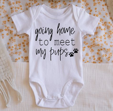 Big news, tiny clothes! 🍼💖 Celebrate your little one’s debut with our adorable pregnancy announcement onesies. Shop now and make the moment unforgettable! #PregnancyAnnouncement #BabyOnTheWay #AveryBelleApparel #AveryBelle #expecting Tiny Clothes, Baby On The Way, Big News, Going Home, Pregnancy Announcement, F U, Onesies, Little One, Shop Now