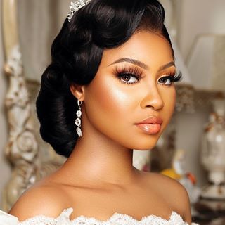 I DO GHANA (@idoghana) • Instagram photos and videos African Wedding Hairstyles, Black Brides Hairstyles, Black Bridal Makeup, Bride Hairstyles Updo, Gorgeous Bridal Makeup, Bridal Makeup Tutorial, Black Wedding Hairstyles, Best Bridal Makeup, Bridal Hair Inspiration