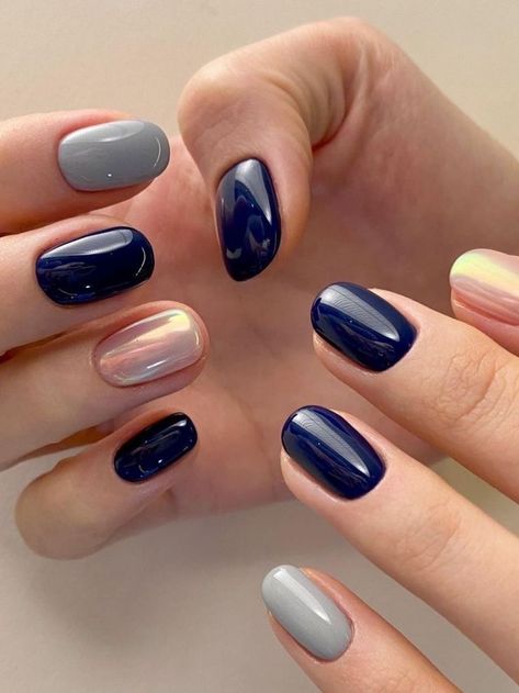 French Manicure Long Nails, Dark Blue Nails, Minimal Nails Art, Hello Nails, Hippie Nails, Nagel Tips, Smink Inspiration, Minimal Nails, Makijaż Smokey Eye