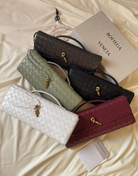 Bottega Andiamo, Bottega Bag, Summer Fashion Accessories, Bottega Veneta Clutch, My Style Bags, Bottega Veneta Bag, Luxury Bags Collection, Girly Bags, Women's Bags By Style