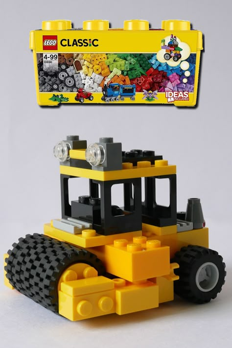 By watching this video, you can easily build a steamroller using only your LEGO Classic 10696 set. Enjoy building it together with your child, or take out the LEGO pieces stored in the back of your closet that your child no longer plays with, and try creating and displaying this oller-compactor. Lego Classic Building Ideas, Classic Lego Ideas, Classic Lego Building Ideas, Simple Lego Builds Instructions, Lego Builds Easy, Lego How To Build, Lego Classic 10696 Ideas, Lego Building Ideas Instructions, Lego Ideas To Build Easy Step By Step