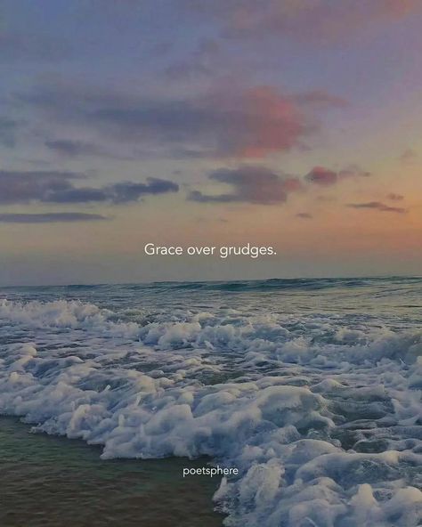 100+ Quotes Deep Meaningful And Deep Sayings About Life - Rose idea Grace Over Grudges, Grudge Quotes, Strength Aesthetic, Encouragement Scripture, Deep Sayings, Grace Quotes, Sayings About Life, Happiness Meaning, 100 Quotes