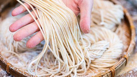 Homemade Lo Mein Noodles Diy Lo Mein Noodles, Homemade Lo Mein Noodles, Cantonese Chow Mein Recipe, Homemade Lo Mein, Recipes Noodles, Lo Mein Noodles, Chinese Egg, Chow Mein Recipe, Asian Noodle