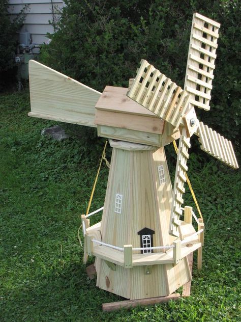 Lawn Decorations - Construct101 Diy Wind Mill, Garden Windmill Plans, Backyard Wood Projects, Wooden Windmill Plans, Homemade Windmill, Windmill Woodworking Plans, Windmill Plan, Garden Woodworking Projects, Wood Windmill