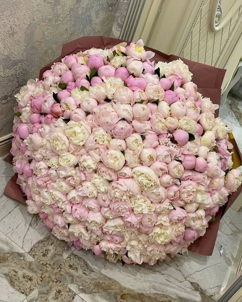 Pink Peony Bouquet, Pink Peonies Bouquet, Peony Bouquet, Boquette Flowers, Flowers Bouquet Gift, Nothing But Flowers, Flower Therapy, Peonies Bouquet, Beautiful Bouquet Of Flowers