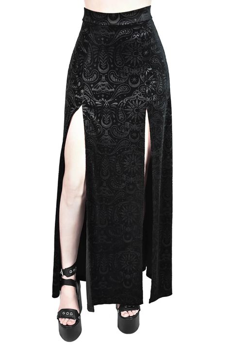 Gothic Tattoos, Mode Hippie, Maxi Rok, Gothic Aesthetic, Swaggy Outfits, Gothic Outfits, Goth Outfits, Alternative Outfits, Dark Fashion