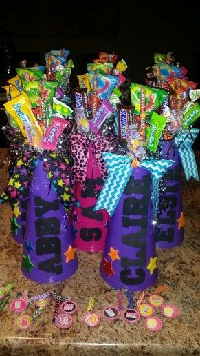 Cheer Competition Signs, Cheerleader Birthday Party, Cheer Treats, Cheer Birthday Party, Cheerleader Birthday, Cheerleading Party, Cheer Banquet, Cheerleader Gifts, Cheer Team Gifts