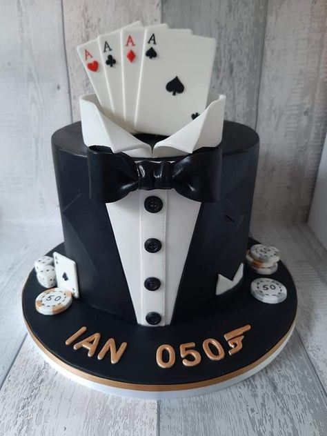 Poker Desserts, James Bond Birthday Cake, Black Birthday Cakes For Men, Poker Cake For Men, Blackjack Cake, Casino Theme Cake Ideas, Casino Cakes For Men, James Bond Cake, Poker Cake