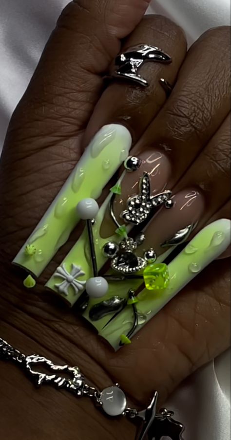 Dark Green Nails, Green Acrylic Nails, Junk Nails, Girly Acrylic, Grey And Green, Acrylic Nail Set, Hard Nails, Colored Acrylic, Nail Style