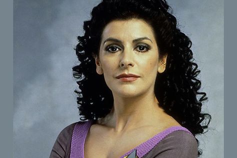 Star Trek Costume, Deanna Troi, Marina Sirtis, Jean Luc Picard, Star Trek Characters, Strange New Worlds, Star Trek Star Wars, Starship Enterprise, Star Trek The Next Generation