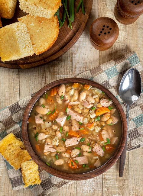 Healthy Ham and Bean Soup Low Cholesterol Recipes Dinner, Ham Bean Soup, Healthy Ham, Ham Soup Recipes, Ham And Bean, Healthy Beans, Holiday Leftovers, Bean Soup Recipe, Leftover Ham Recipes