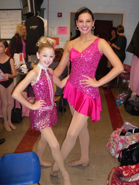 Chloe Dance Moms, Dance Moms Chloe Lukasiak, Dance Moms Season 4, Dance Moms Chloe, Dance Moms Season, Dance Moms Cast, Chloe Lukasiak, Mom Photos, Pink Coat