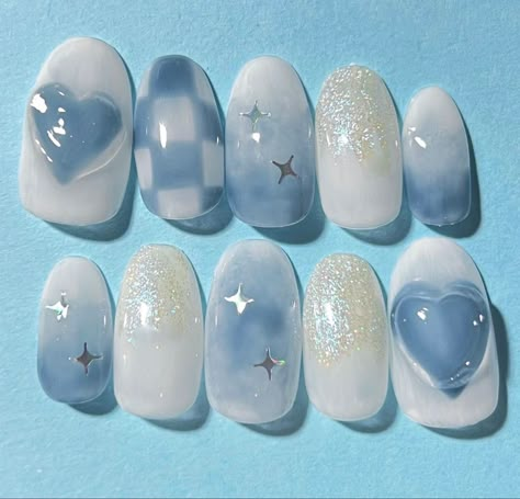 Simple Spring Nail Ideas, Easy Pride Nails, Tropical Nail Designs, Pride Nails, Popular Nail Art, Band Nails, Korean Nail Art, Fake Nails Designs, Tropical Nails