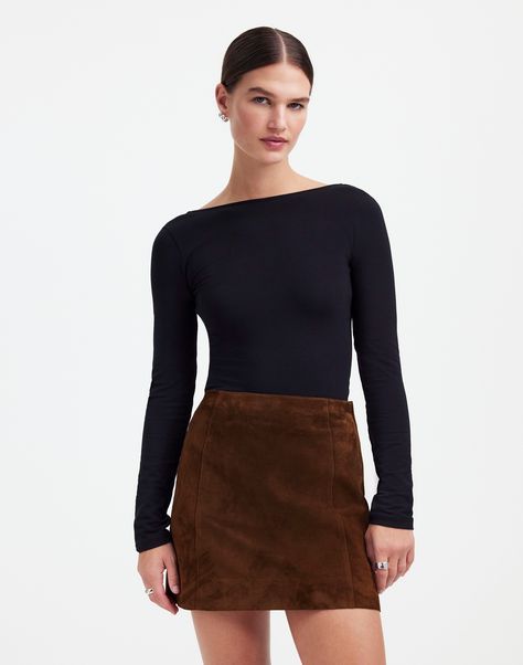 Alexa Chung for Madewell Suede Mini Skirt | Madewell Suede Skirt Outfit, Madewell Skirt, Parisian Women, Maternity Swimsuit, Midi Flare Skirt, Suede Mini Skirt, Denim Maxi Skirt, Fashion Wishlist, Suede Skirt