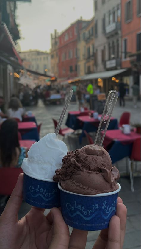 Gelato Italy, You're So Golden, Cream Aesthetic, Italy Aesthetic, My Kind Of Love, Venice Italy, Sweet Life, Italy Travel, Croatia