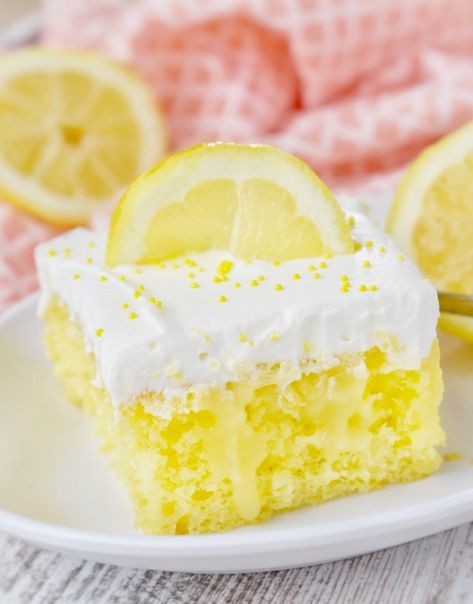 Marshmallow Poke Cake, Lemon Lasagna, Lemon Poke Cake, Stick Of Butter Rice, Cake Poke, Lemon Food, Dance Around The Kitchen, Dessert Lemon, Poke Cake Lemon