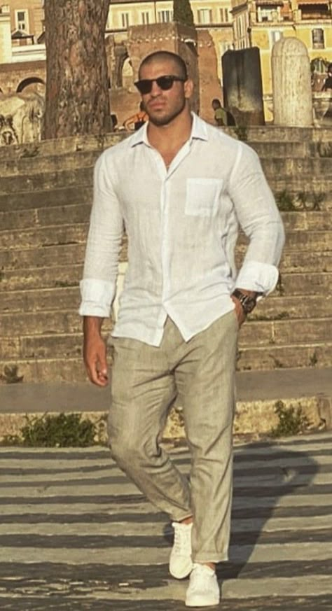 Style For Buff Men, Men’s Fashion Muscular, Buff Guy Fashion, Buff Guy Outfits, Outfits For Buff Guys, Buff Men Outfits, Muscular Men Outfits, Buff Men In Suits, Arab Men Outfit