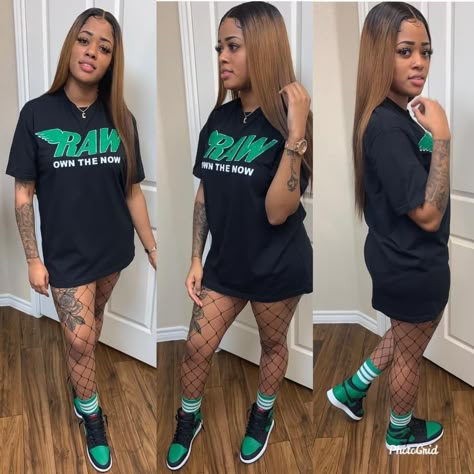 Big Tshirt Fishnet Outfit, Big Tee Shirt Outfits Fishnet, T Shirt And Fishnets Outfit, Atlanta Club Outfit, Oversized Tshirt Outfit With Fishnets, April Birthday Outfit, Fishnet Fits, Atlanta Fits, Big Tshirt Outfit