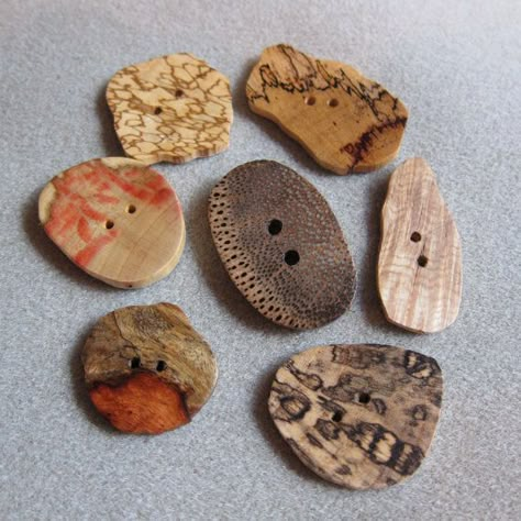 Artisan Wooden Beads Jewelry In Natural Wood, Diy Wood Buttons, Rugged Cotton Button-up Outerwear, Wood Buttons Handmade, Natural Buttons, Whittling Projects, Sweet Gum, Box Elder, Handmade Buttons