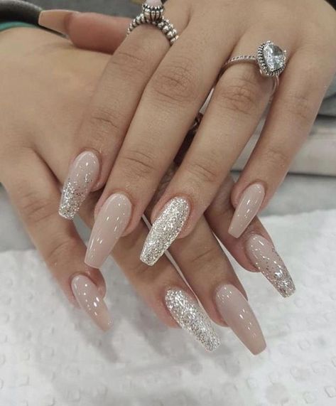 Classy Acrylic, Nagellack Trends, Spring Acrylic Nails, Nail Colors Winter, Fall Acrylic Nails, Working Women, Christmas Nails Acrylic, Nail Art Wedding, Ballerina Nails