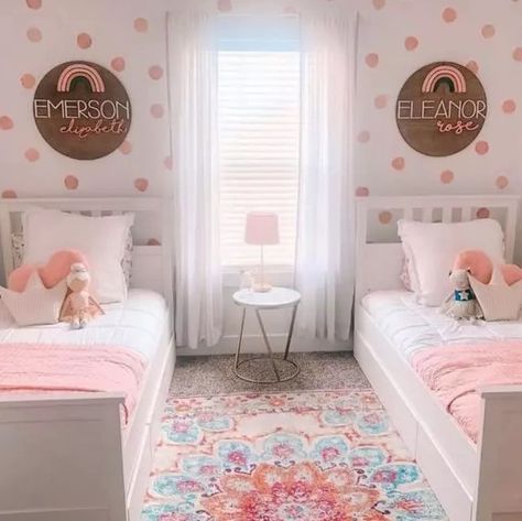 50 Beautiful And Cozy Shared Girls’ Bedrooms - Shelterness Bedroom Ideas For Small Rooms For 2 Sisters, Toddler Twin Girls Bedroom Ideas, 2 Girl Bedroom Ideas, Room For Two Girls Sisters, Toddler Sister Room Ideas, Small Room For 2 Sisters, 2 Twin Beds In Small Room, Sister Bedroom Ideas Shared Rooms, Small Bedroom Ideas For 2 Sisters