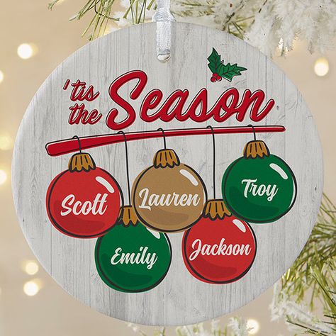 Personalized Family Ornaments, Family Ornaments, Ornament Design, Family Christmas Ornaments, Christmas Ornaments To Make, Christmas Wood, Christmas Quotes, Personalized Ornaments, Personalized Christmas Ornaments