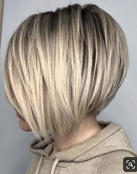 Κούρεμα Bob, Angled Bob Haircuts, Bob Haircut Ideas, Short Bobs, Angled Bob Hairstyles, Bob Hairstyles For Thick, Angled Bob, Bob Haircut For Fine Hair, Edgy Short Hair