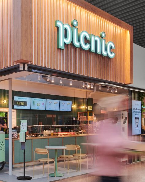 Picnic | Kuudes - a creative business design company Food Court Design, Casual Restaurant, Fast Casual Restaurant, Typographic Logo Design, Food Gallery, Restaurant Signs, Consumer Insights, Fast Casual, Interior Concept