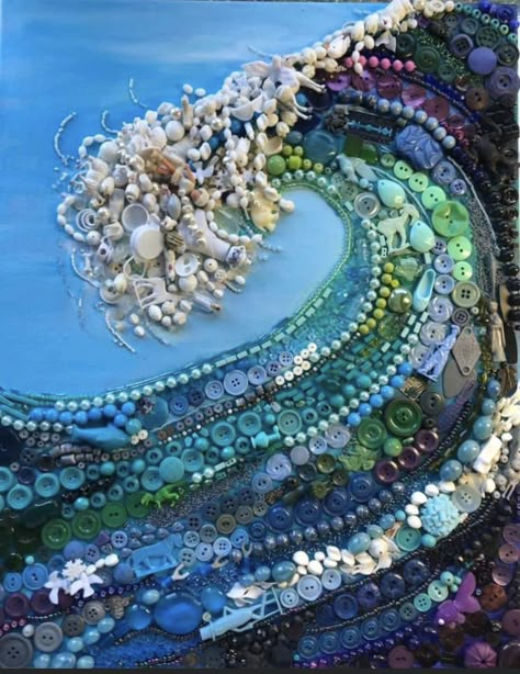 Things To Make With Old Jewelry, Things To Do With Embroidery, Button Painting, Art With Beads, Button Art Projects, Mixed Media Art Ideas, Mixed Media Textile Art, Textiles Ideas, Old Jewelry Crafts