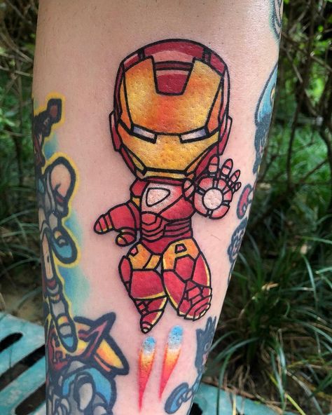 Cute Ironman tattoo Marvel Tattoo Sleeve, Futurama Tattoo, Ironman Tattoo, Fandom Tattoos, Iron Man Cartoon, Iron Man Drawing, Iron Man Tattoo, Chicanas Tattoo, Avengers Tattoo