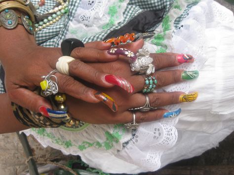 Cuban fortune teller's nails Cuban Nails, Fortune Teller, Pandora Charms, Pandora Charm Bracelet, Charm Bracelet, Pool, Nails