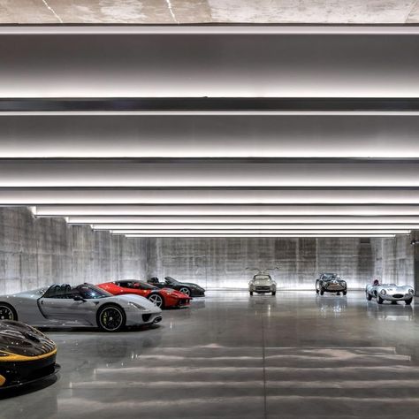 Car Showroom Aesthetic, Luxury Car Garage Aesthetic, Cars Garage Aesthetic, Garage Full Of Luxury Cars, Luxury Garage Underground, Dream Garage Luxury, Luxury Car Parking, Luxury Garage Interior, Car Garage Aesthetic