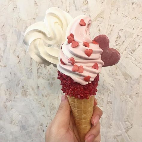 Soft Serve Society on Instagram: “Happy Valentine's Day!! Fall in love with a twist of Lychee Rose and Vanilla ice cream topped with a ruby chocolate heart, heart shaped…” Rose And Vanilla, London Breakfast, Ruby Chocolate, Ice Cream Poster, London Eats, Valentines Inspiration, Love Ice Cream, Ice Cream Treats, Ice Cream Toppings