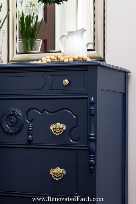 Benjamin Moore Best Selling Blues — Kelly Bernier Designs Hale Navy Sherwin Williams, Navy Paint Color, Painting A Dresser, Dresser Painting, Benjamin Moore Hale Navy, Antique Dresser Makeover, Navy Blue Furniture, Diy Library, Navy Furniture