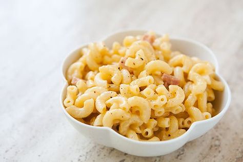 Macaroni and with grated cheddar cheese, milk, butter, macaroni pasta, and cubed ham. Mac And Cheese Without Milk, Make Mac And Cheese, Quick Mac And Cheese, Pasta Macaroni, Easy Mac And Cheese, Making Mac And Cheese, Best Mac And Cheese, Macaroni N Cheese Recipe, Baked Mac N Cheese