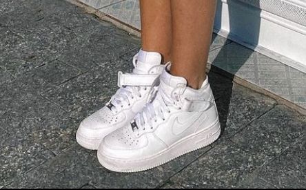 Af1 High, White Crocs, Slouch Socks, Tenis Nike, Happy Birthday Gifts, Swag Shoes, How To Make Shoes, Pretty Shoes, Dream Shoes