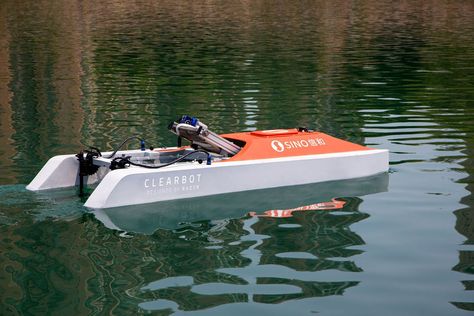 This robot garbage collector autonomously cleans up harbors and rivers to keep plastic trash out of the ocean. Continue reading AI-enabled robotic boat collects tons of marine plastic waste in rivers on Inceptive Mind. Garbage Collector, Trash Collector, Construction Waste, Plastic Trash, Electric Boat, Industrial Machinery, Open Ocean, Fossil Fuels, Rc Boats