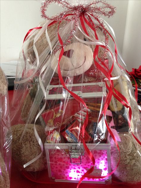 Happy Valentine's Day Teddy Bear Gift Baskets!  Pick one or more.  Only $40 each.    A real delight to receive this Valentine's Day Teddy Bear Gift for that Special Someone in your Life!     Comes with Ultra Snuggly Teddy Bear Approx. 22" with a heart nose except the light brown Bear.  The seated on a heart tray with an acrylic case with led lights and a candy box plus more. Teddy Bears Gifts, Teddy Bear Gift Wrapping Ideas, Big Teddy Bear Valentines Day, Teddy Bear Gift Girlfriend, Valentines Hamper, Teddy Bear Gift Basket, Richard Burke, Bear Gift Ideas, Valentines Day Teddy Bear