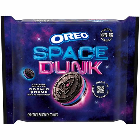 Aesthetic Junk Food, Galaxy Themed Party, Weird Oreo Flavors, Galaxy Food, Weird Candy, Solar Eclipse Party, Coffee And Ice Cream, Gift Ideas For Foodies, Dinner Food Ideas