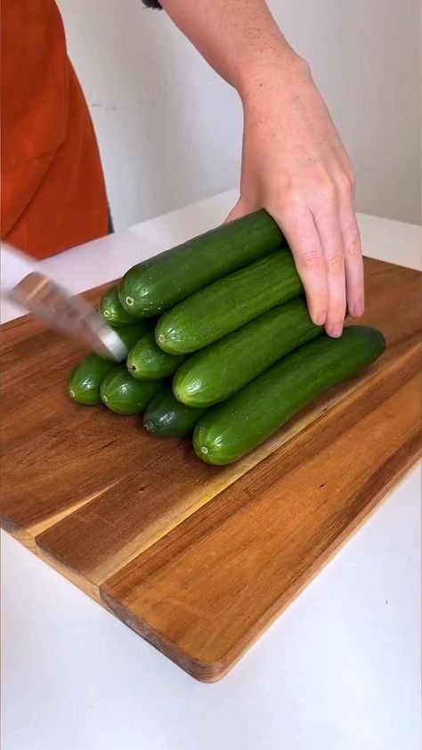 ZYAN ✨ | New kitchen hacks 👀 #instagood #education #facts #trending | Instagram Clever Kitchen Hacks, Kitchen Hacks Food, Kfc Recipe, Amazing Food Hacks, Cool Hacks, Hacks To Try, Amazing Food Decoration, Easy Hacks, Bacon Recipes