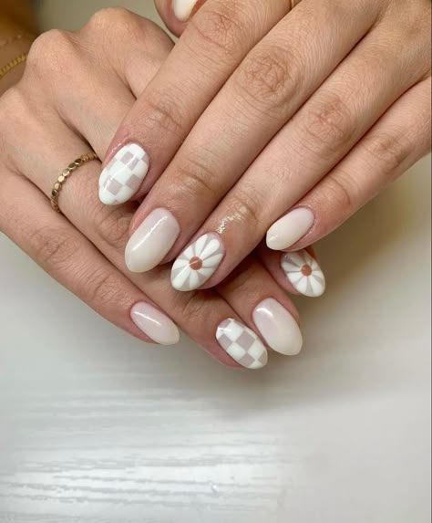 Smink Inspiration, Makijaż Smokey Eye, Cute Gel Nails, Neutral Nails, Dipped Nails, Nails 2024, Skin Nails, Dream Nails, Hair Skin Nails